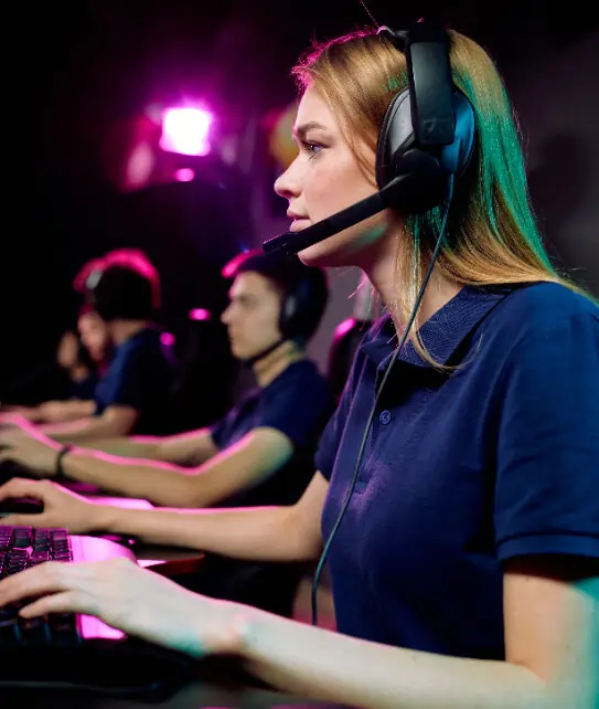 Game Focus female gamer